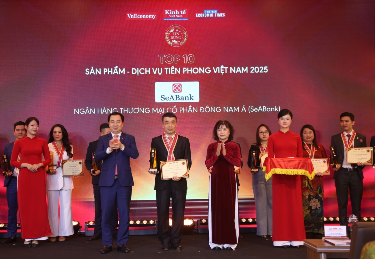 SeABank ghi dấu ấn tại Vietnam ESG Awards  và Tin Dùng Việt Nam 2025