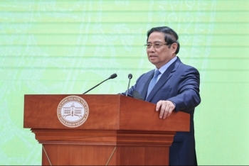 Thủ tướng: Ngành ngân hàng góp phần giữ vững ổn định kinh tế vĩ mô