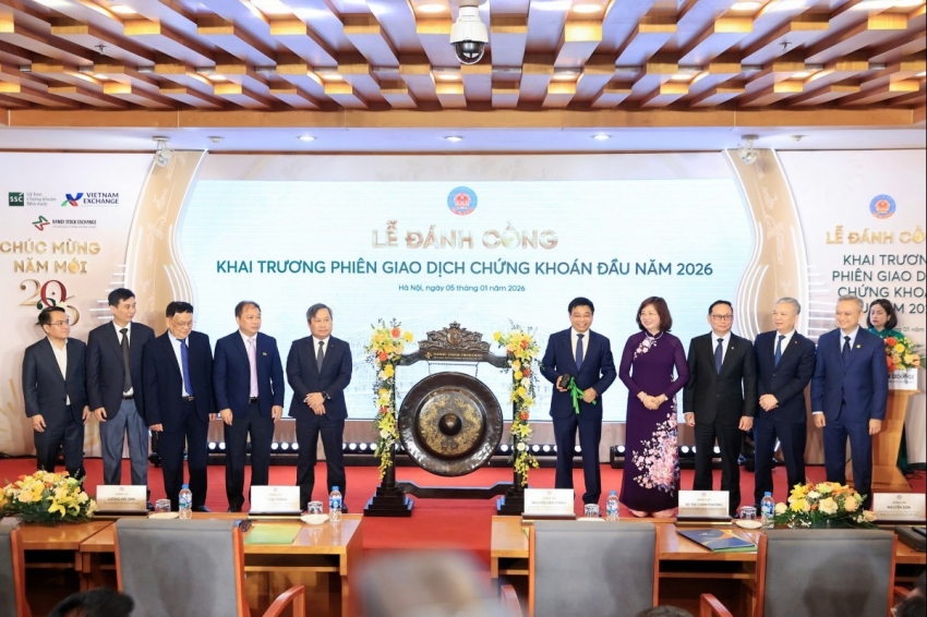 Khai trương phiên giao dịch chứng khoán đầu năm 2026
