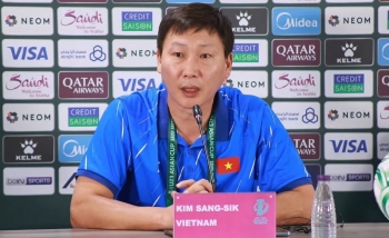 HLV Kim Sang Sik: Việt Nam không được tự mãn sau chức vô địch SEA Games