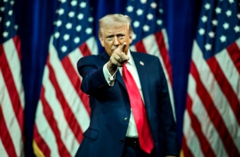 Mỹ thảo luận phương án giành quyền kiểm soát Greenland