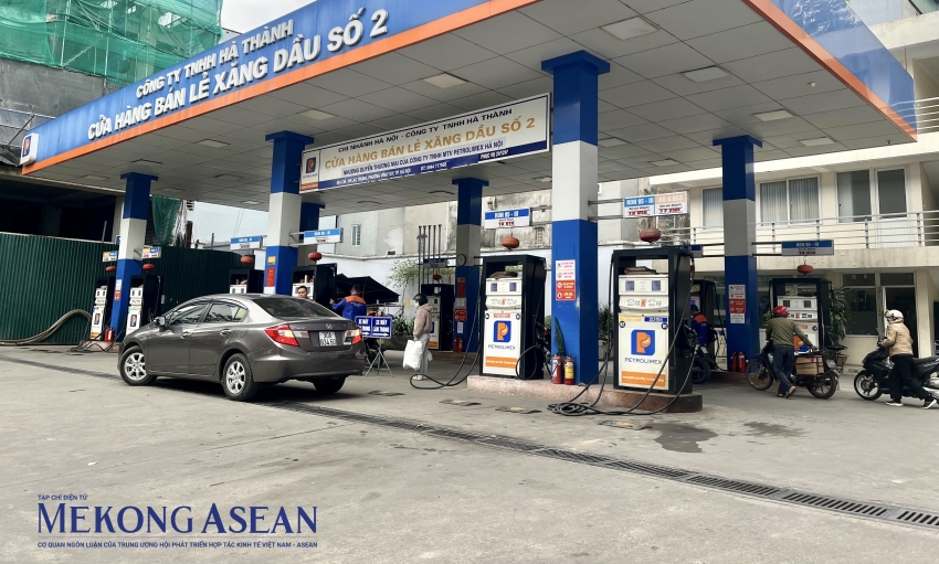 Không để xảy ra tình trạng găm hàng, gây thiếu hụt nguồn cung xăng dầu cục bộ