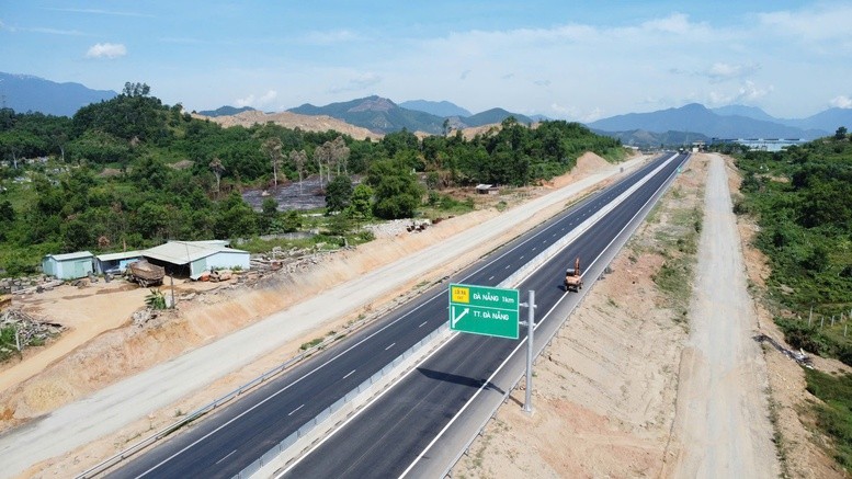 Hết năm 2025 đã đưa vào khai thác 3.345 km các tuyến cao tốc chính