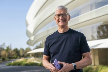 CEO Apple Tim Cook nhận thù lao bao nhiêu trong năm 2025?