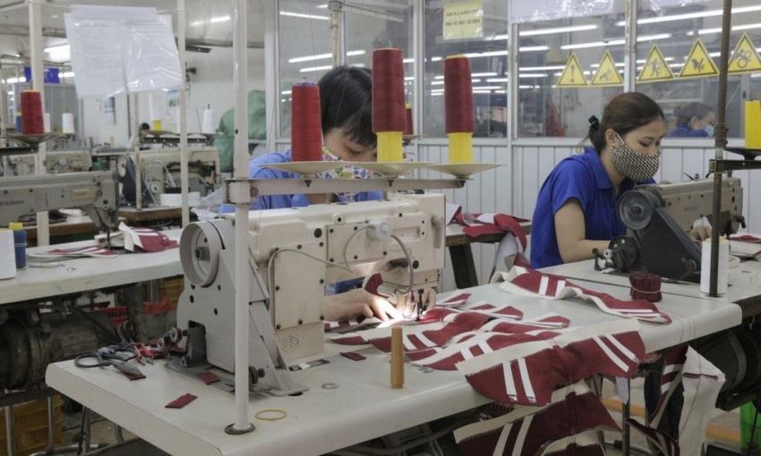 Nữ đại gia chi gần 1.400 tỷ đồng mua 68% vốn Giầy Thượng Đình