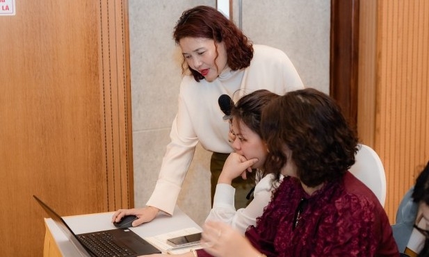 Khởi động khóa học miễn phí về ứng dụng AI cho giáo viên