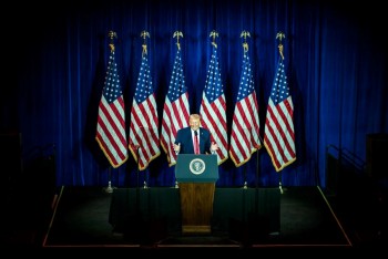 Mỹ áp thuế 25% với các đối tác thương mại của Iran