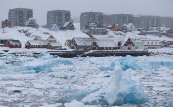 Quan chức châu Âu cảnh báo kịch bản Mỹ tiếp quản Greenland