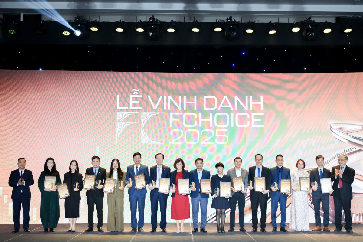 EVF được vinh danh 'Công ty Tài chính của năm' tại FChoice 2025
