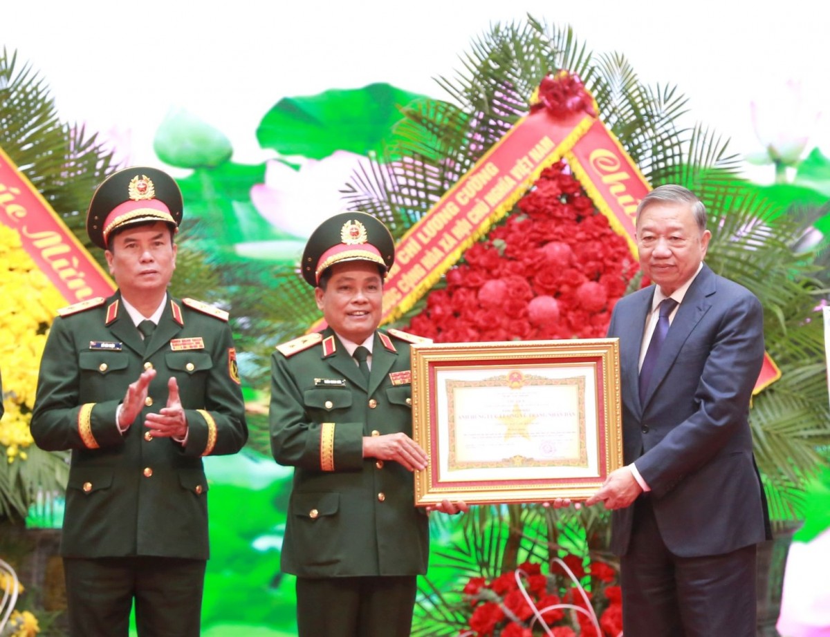 'Ngành hậu cần, kỹ thuật Quân đội phải đi đầu về đổi mới khoa học công nghệ'