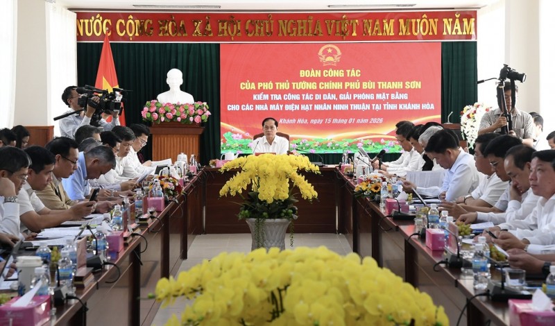 Phó Thủ tướng Bùi Thanh Sơn làm việc với tỉnh Khánh Hoà - Ảnh: VGP/Hải Minh