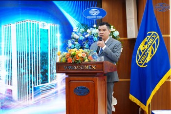 Biến động ở Giầy Thượng Đình: Người Vinaconex làm tổng giám đốc, thay mới HĐQT