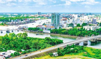 Xây dựng Cần Thơ thành trung tâm đào tạo nguồn nhân lực chất lượng cao