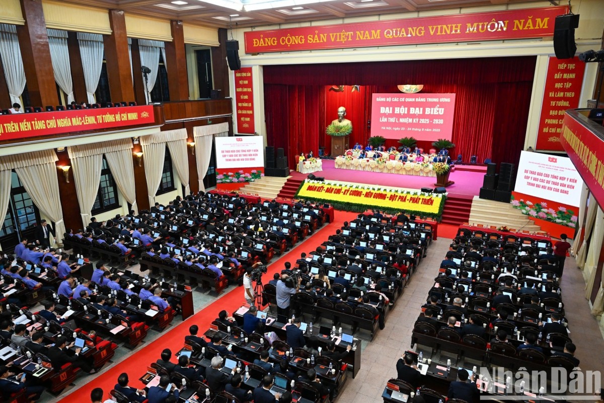 Nâng tầm tham mưu chiến lược, thực hiện thắng lợi các quyết sách lớn của Đảng