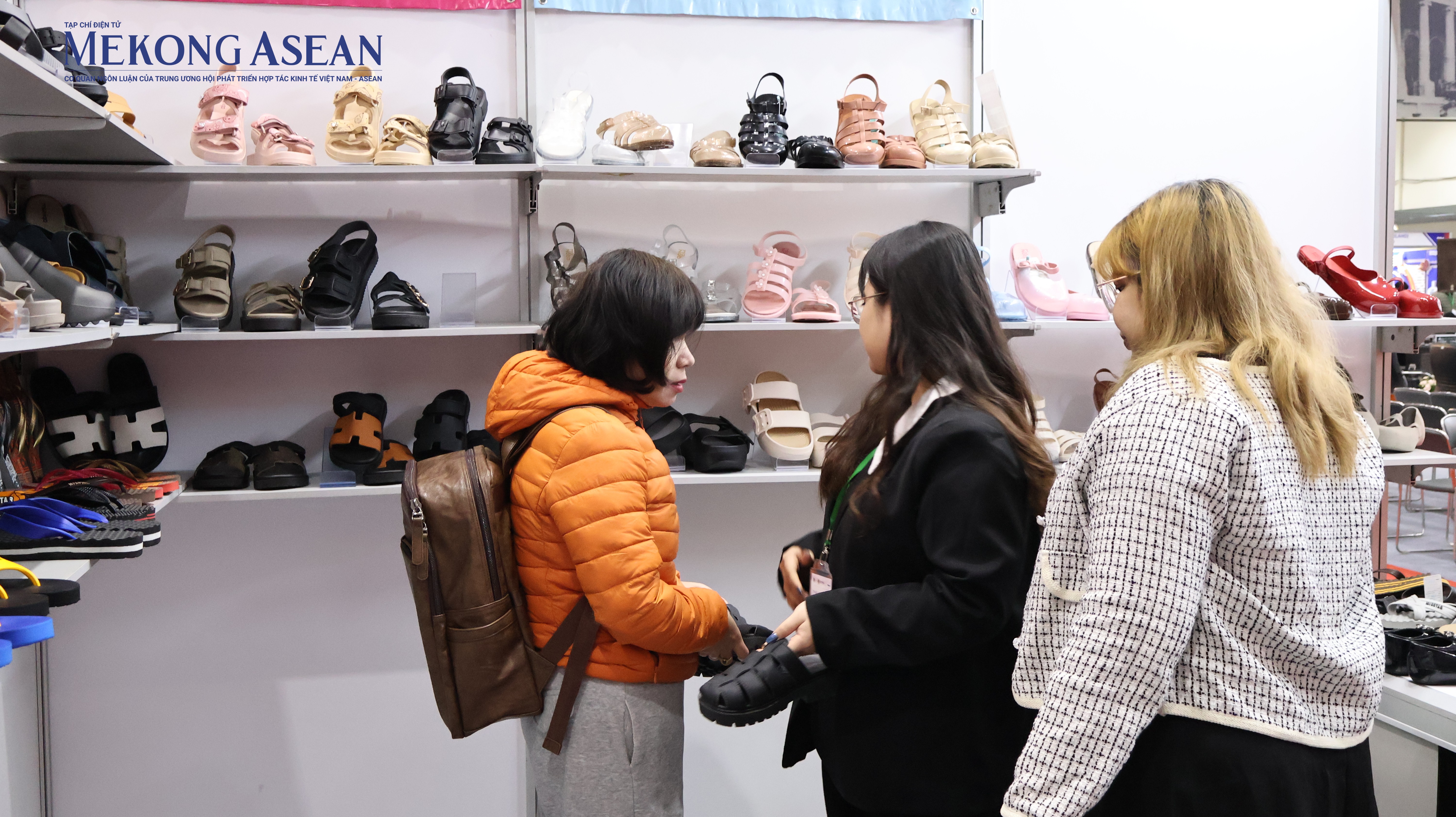 Từ hội chợ đến chuỗi cung ứng: Hàng Thái trên thị trường Việt Từ hội chợ đến chuỗi cung ứng: Hàng Thái trên thị trường Việt