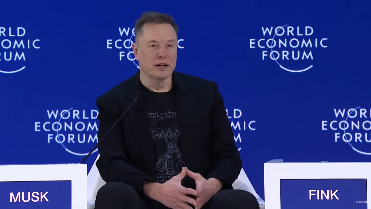 Tỷ phú Elon Musk tại Diễn đàn Kinh tế Thế giới 2026 ở Davos (Thụy Sỹ). Ảnh chụp màn hình