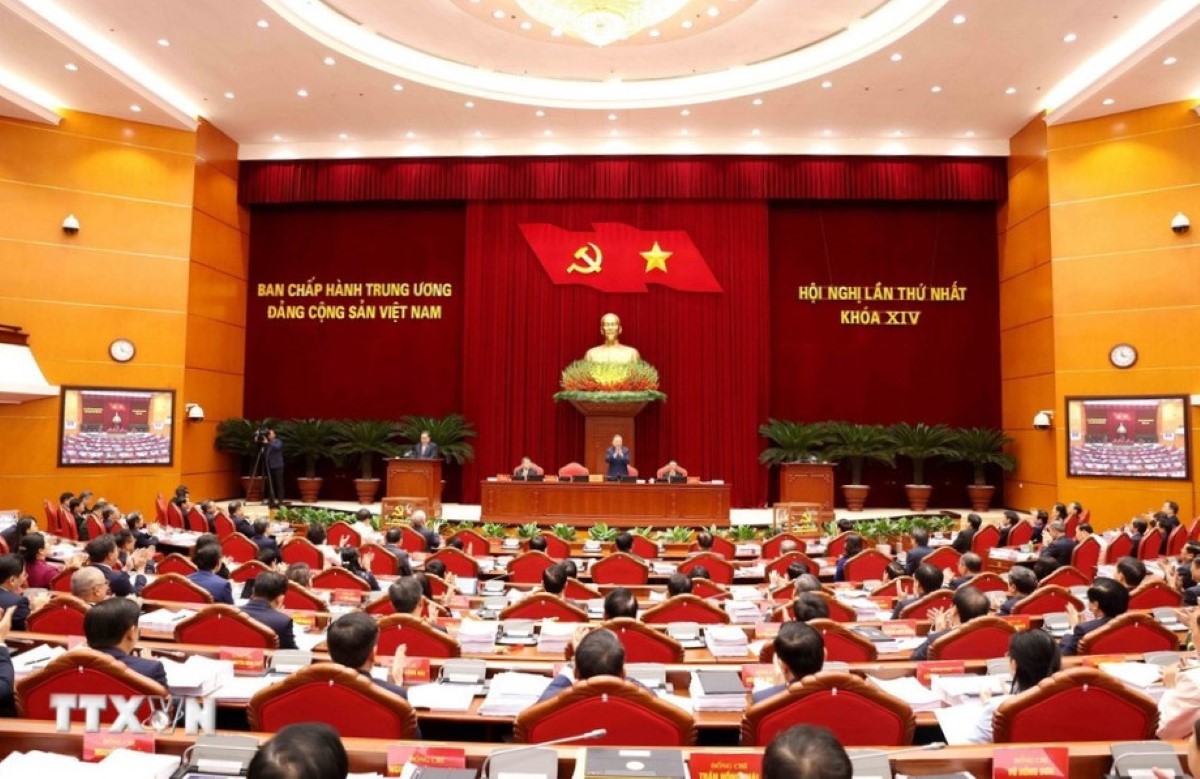 Danh sách 19 Ủy viên Bộ Chính trị khóa XIV