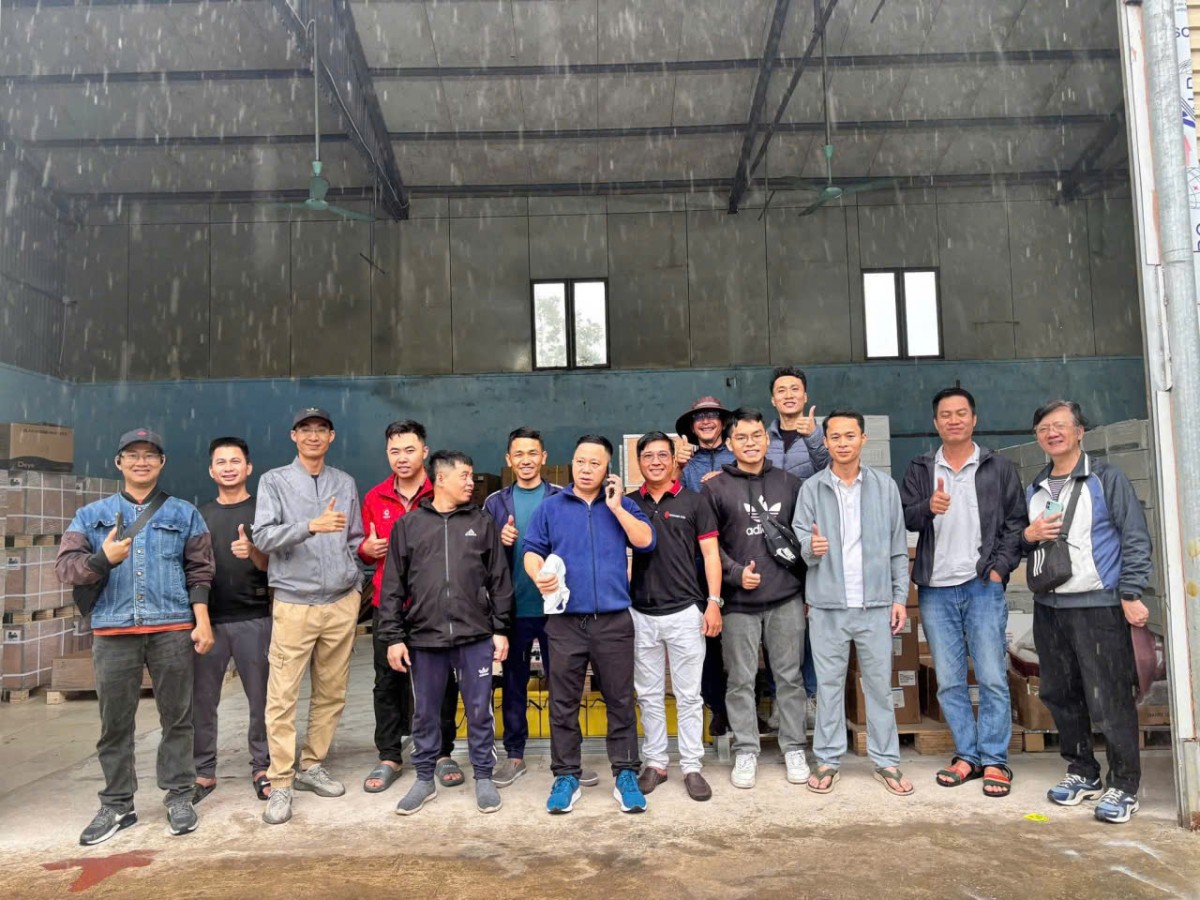 Hành trình mang ánh sáng đến những điểm trường vùng lũ Nghệ An