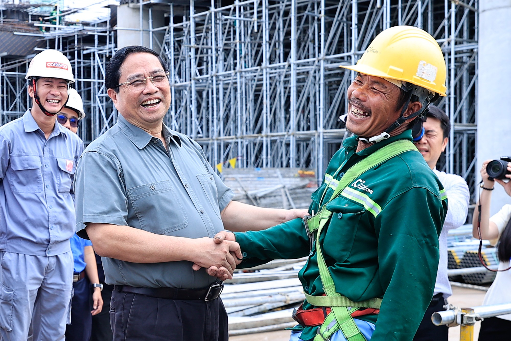 Thủ tướng: Không lãng phí một ngày trong triển khai các dự án phục vụ APEC 2027