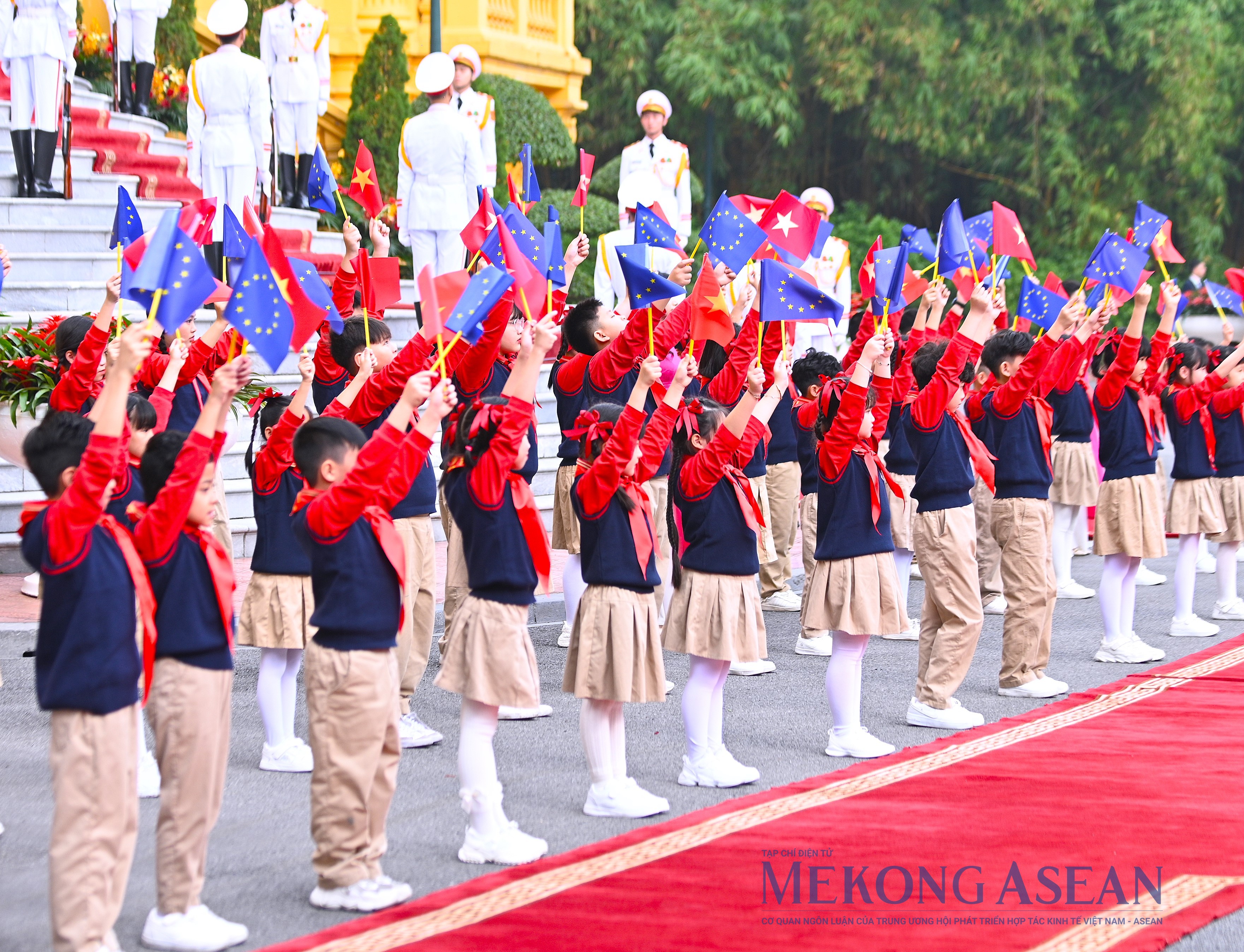Chủ tịch nước Lương Cường chủ trì lễ đón Chủ tịch Hội đồng châu Âu