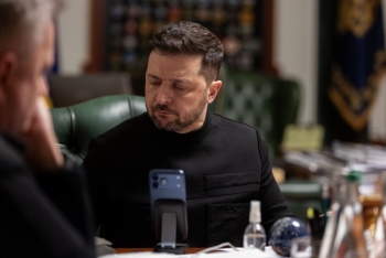 Tổng thống Zelensky mời ông Putin đến Kiev đàm phán