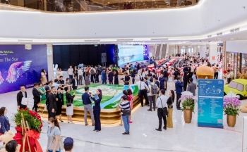 Novaland báo lãi đột biến, cổ phiếu lập tức 'cháy hàng'