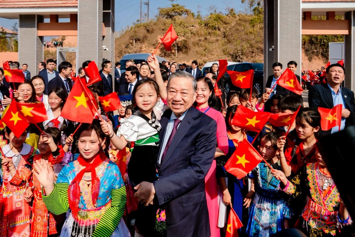 Tổng Bí thư Tô Lâm dự lễ khánh thành trường phổ thông nội trú liên cấp tại Điện Biên