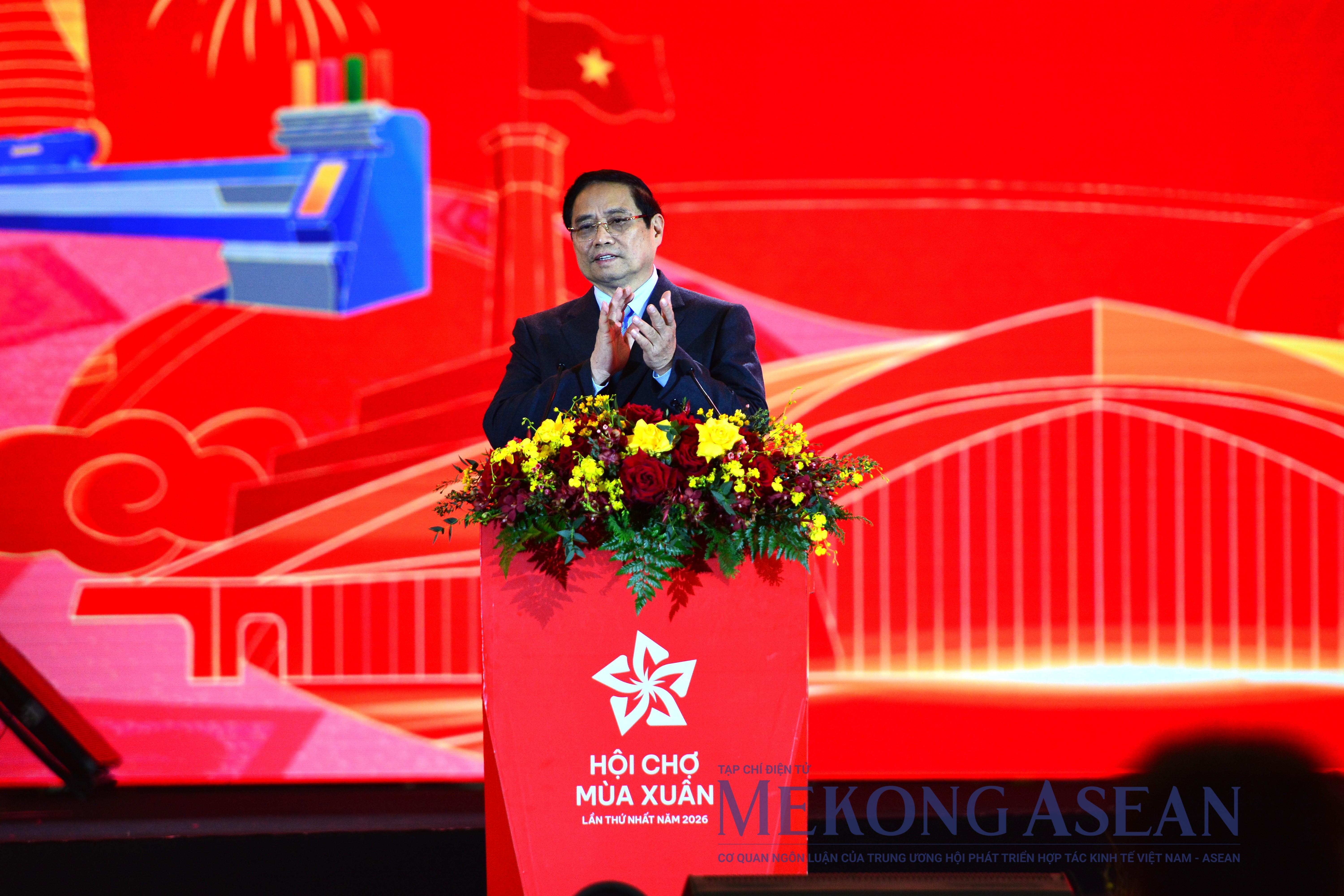Thủ tướng khai mạc Hội chợ Mùa Xuân năm 2026