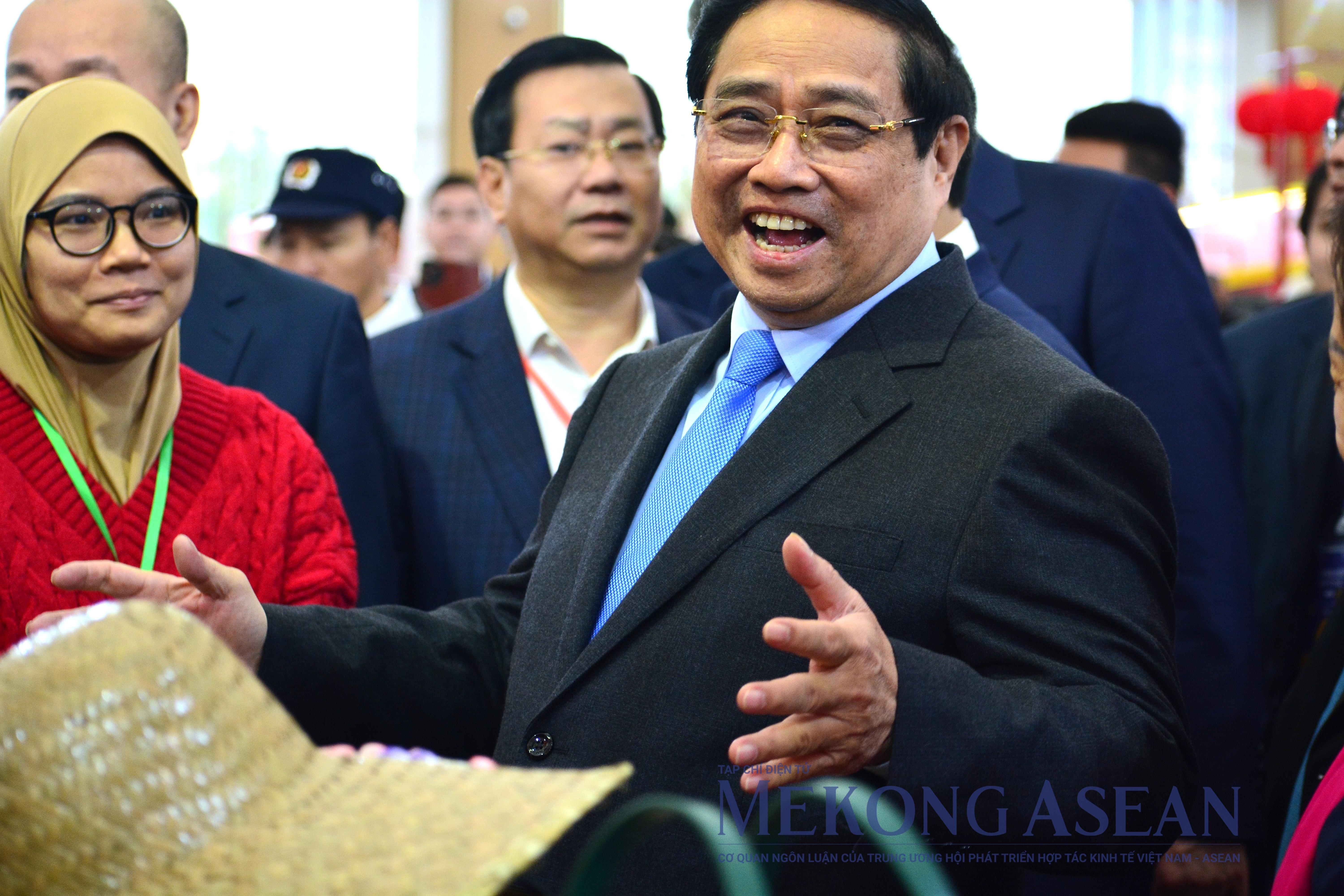 Thủ tướng khai mạc Hội chợ Mùa Xuân năm 2026