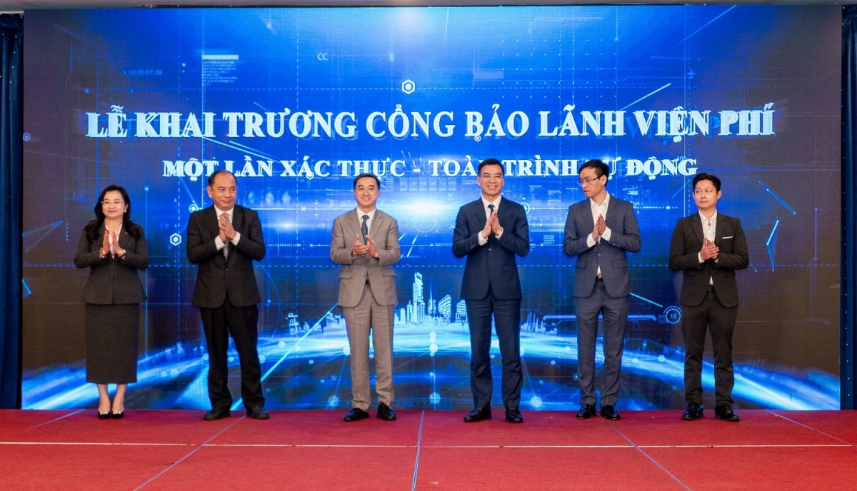 Cổng Bảo lãnh thanh toán viện phí: Từ bệnh viện không tiền mặt đến quốc gia số Cổng Bảo lãnh thanh toán viện phí: Từ bệnh viện không tiền mặt đến quốc gia số