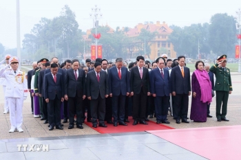 Lãnh đạo Đảng, Nhà nước vào Lăng viếng Chủ tịch Hồ Chí Minh