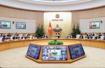 Thủ tướng: Nỗ lực ngay từ ngày đầu, tháng đầu, quý đầu để tăng trưởng 2 con số