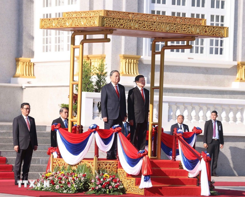 Lễ đón trọng thể Tổng Bí thư Tô Lâm tại Vientiane, Lào