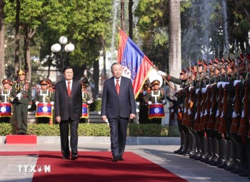 Lễ đón trọng thể Tổng Bí thư Tô Lâm tại Vientiane, Lào