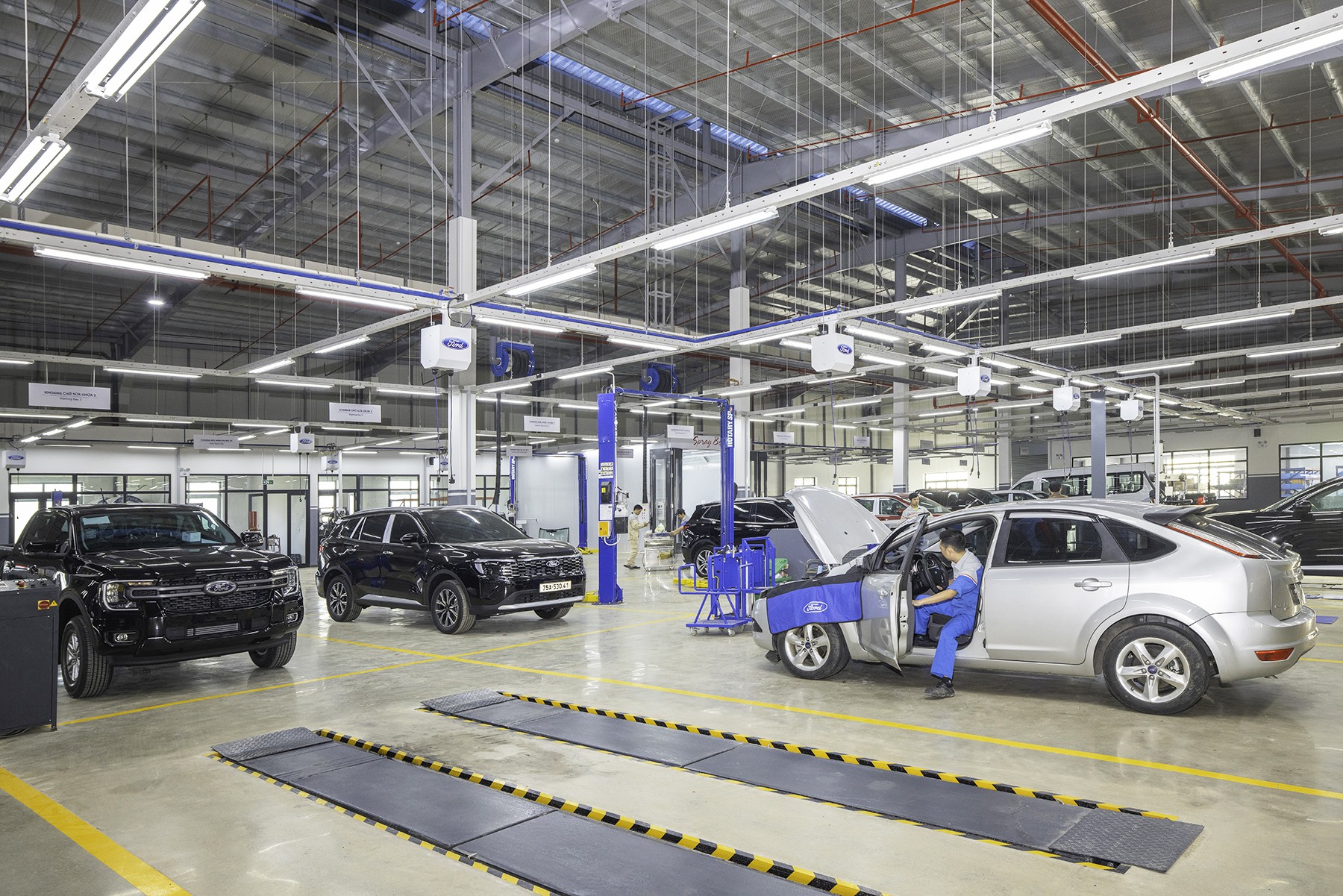 Ford Việt Nam ra mắt đại lý tại Huế theo tiêu chuẩn mới toàn cầu