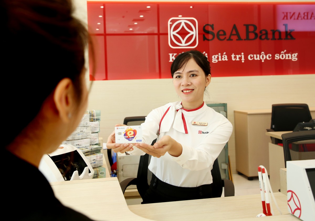 SeABank đẩy mạnh kích cầu tiêu dùng dịp Tết Bính Ngọ bằng ưu đãi thẻ tín dụng