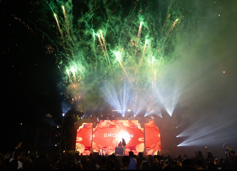 ROX Living Đức Thọ rực rỡ đêm nhạc hội 'Xuân Concert'