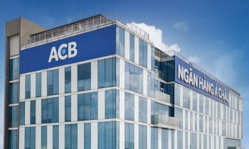 Em gái thành viên HĐQT ACB bán 2,2 triệu cổ phiếu ngân hàng