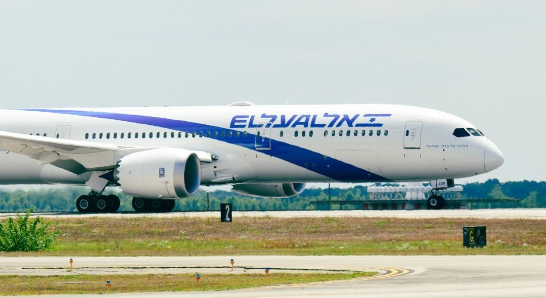 Thêm một hãng hàng không Israel mở đường bay thẳng tới Hà Nội