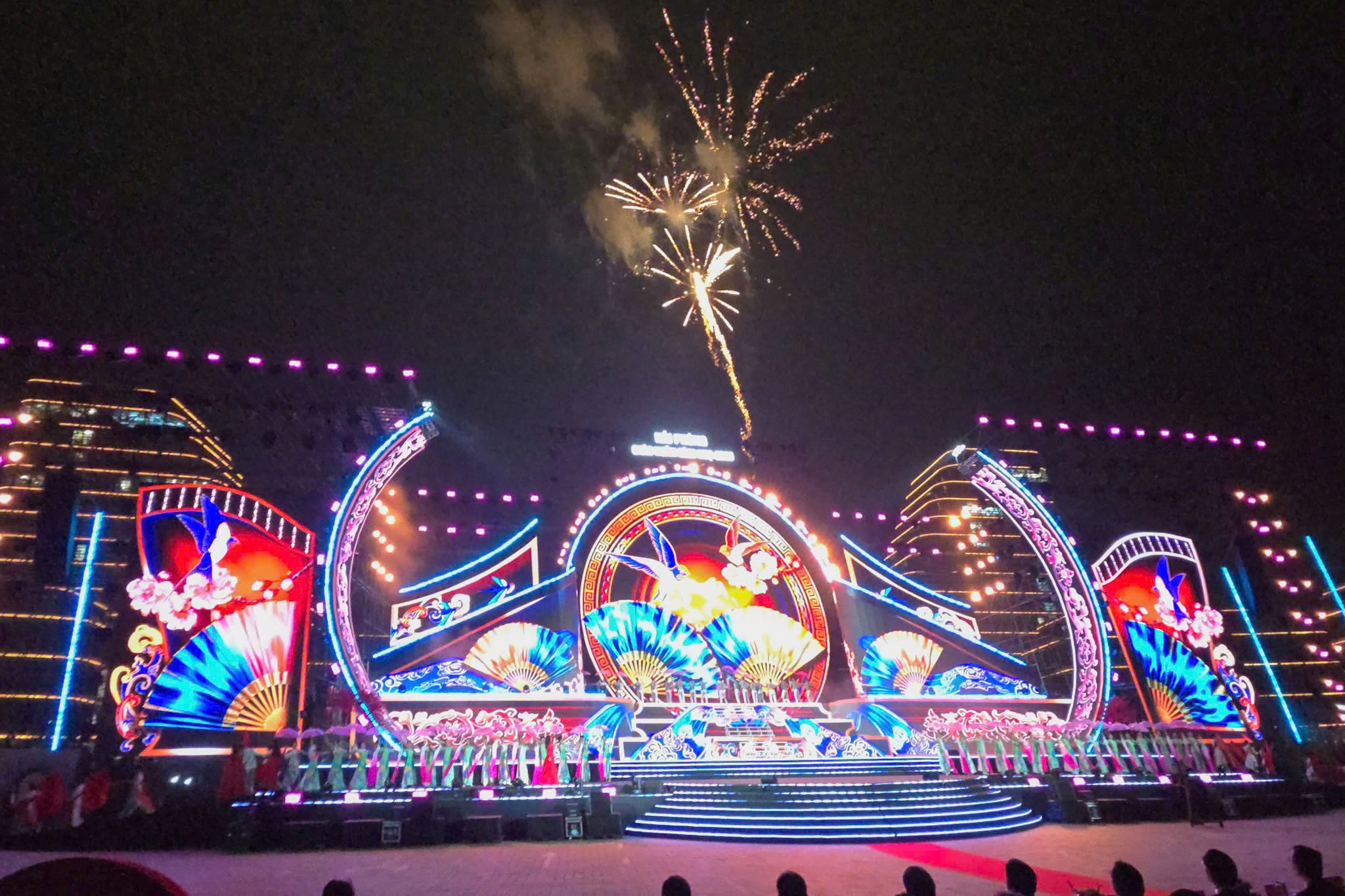 Rạng rỡ chương trình ‘Hải Phòng chào Xuân Bính Ngọ 2026’ Rạng rỡ chương trình ‘Hải Phòng chào Xuân Bính Ngọ 2026’