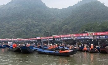 Miễn phí gửi xe ô tô cho du khách tại Lễ hội Chùa Hương 2026