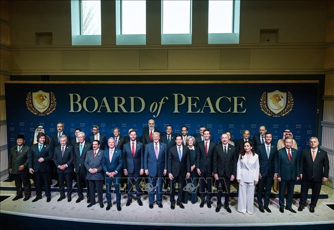 Tổng Bí thư Tô Lâm và các trưởng đoàn dự phiên khai mạc Hội đồng Hoà bình về Gaza - Ảnh: TTXVN Tổng Bí thư Tô Lâm và các trưởng đoàn dự phiên khai mạc Hội đồng Hoà bình về Gaza - Ảnh: TTXVN