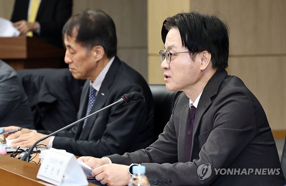 Bộ trưởng Công nghiệp Kim Jung Kwan. Ảnh: Yonhap