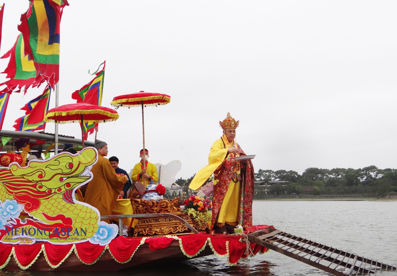 Đầu năm đến Hải Phòng trải nghiệm lễ hội mùa xuân Côn Sơn - Kiếp Bạc Đầu năm đến Hải Phòng trải nghiệm lễ hội mùa xuân Côn Sơn - Kiếp Bạc