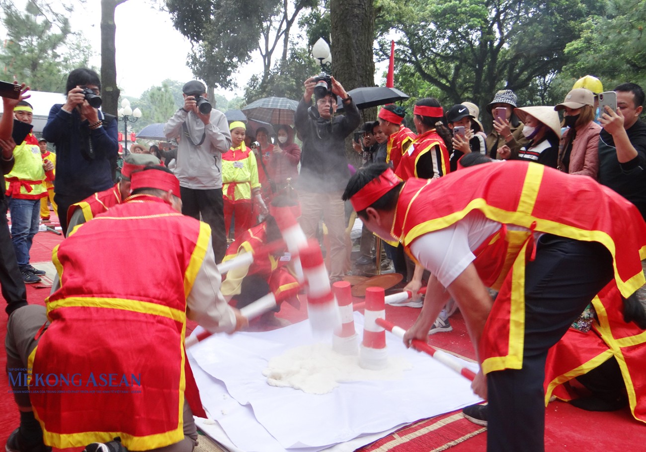 Đầu năm đến Hải Phòng trải nghiệm lễ hội mùa xuân Côn Sơn - Kiếp Bạc Đầu năm đến Hải Phòng trải nghiệm lễ hội mùa xuân Côn Sơn - Kiếp Bạc