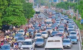 Thủ tướng: Không để ùn tắc tại cửa ngõ Hà Nội, TP HCM ngày cuối nghỉ Tết