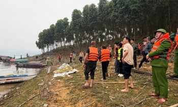 Lào Cai: Đã tìm thấy 6 nạn nhân mất tích trong vụ lật tàu Hồ Thác Bà