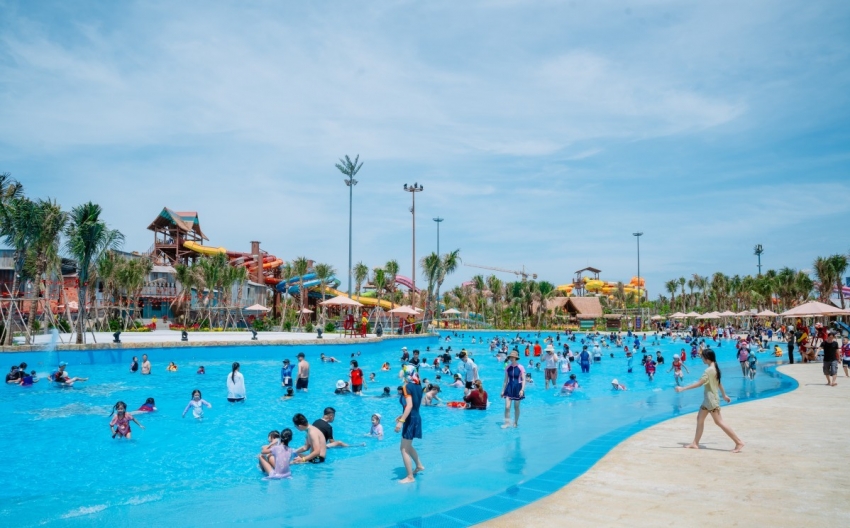 Du lịch Tết Bính Ngọ 2026: Những con số ấn tượng