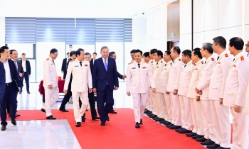 Tổng Bí thư Tô Lâm thăm và chúc Tết cán bộ, chiến sỹ Cục An ninh điều tra