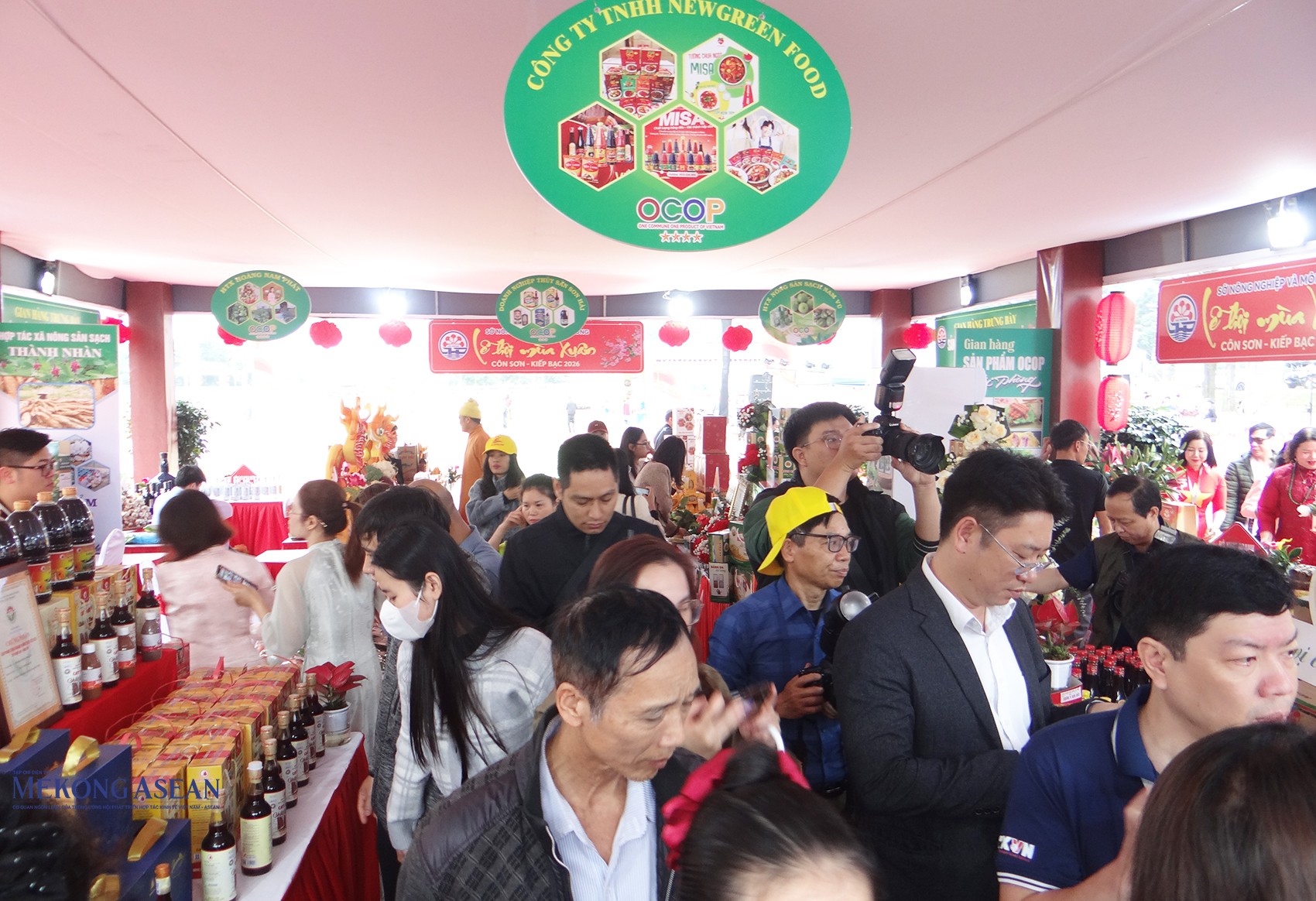 Hải Phòng xúc tiến du lịch và thương mại tại lễ hội mùa xuân Côn Sơn - Kiếp Bạc